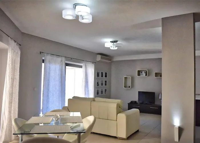 Apartament Sunny In Tas-sellum Mellieha, Malta.